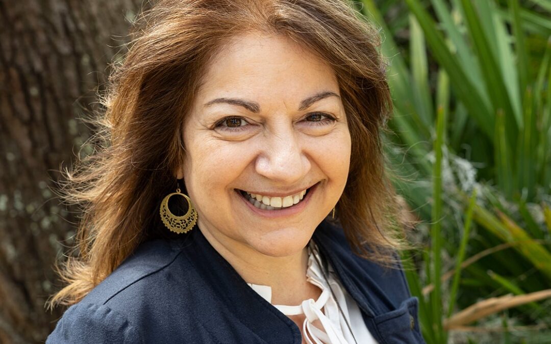 A Story of a Professor, Darwin, and a Conch Shell